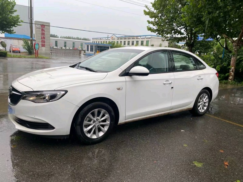 枣庄20年别克英朗2