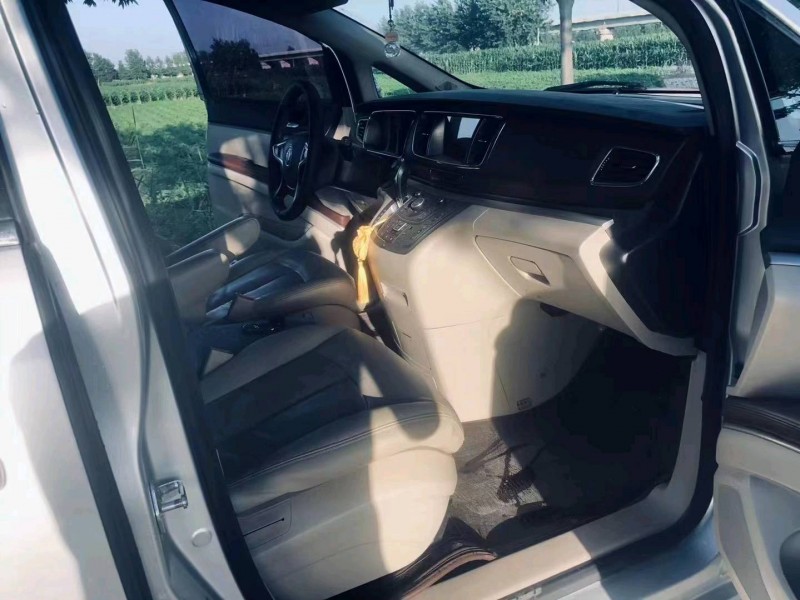 徐州16年别克GL83