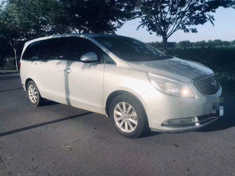 徐州16年别克GL87