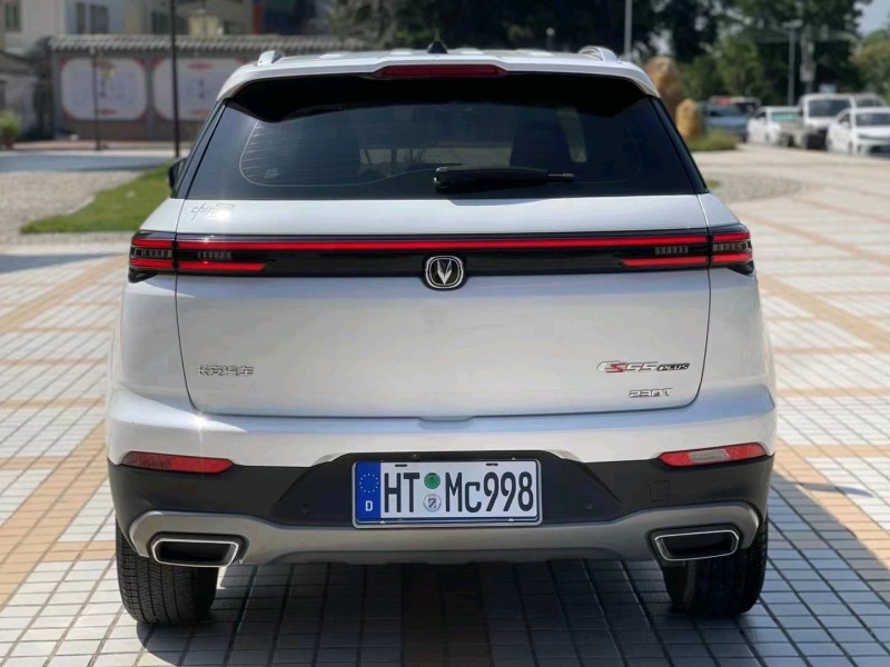 汕頭19年長安汽車CS558