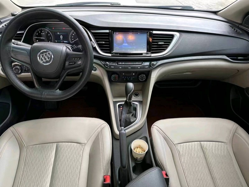 保定17年别克英朗4