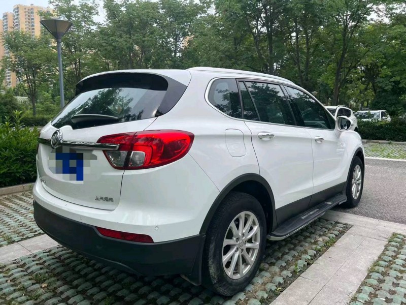 淮南17年别克昂科威5