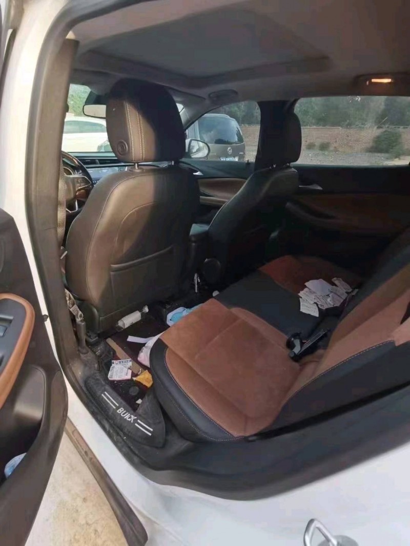 枣庄21年别克昂科拉7