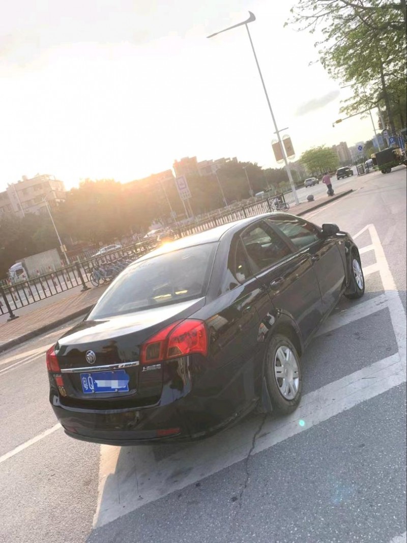 广州15年别克凯越6