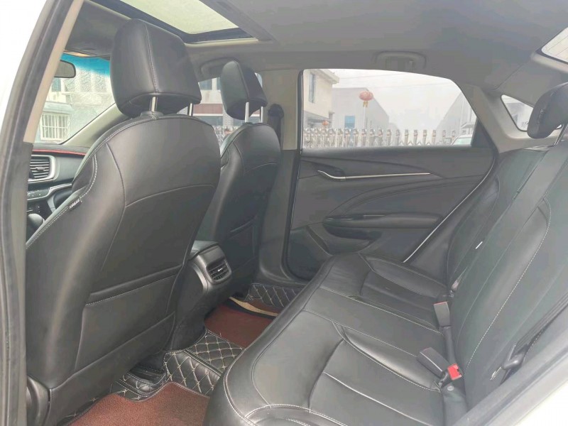 徐州16年别克英朗5