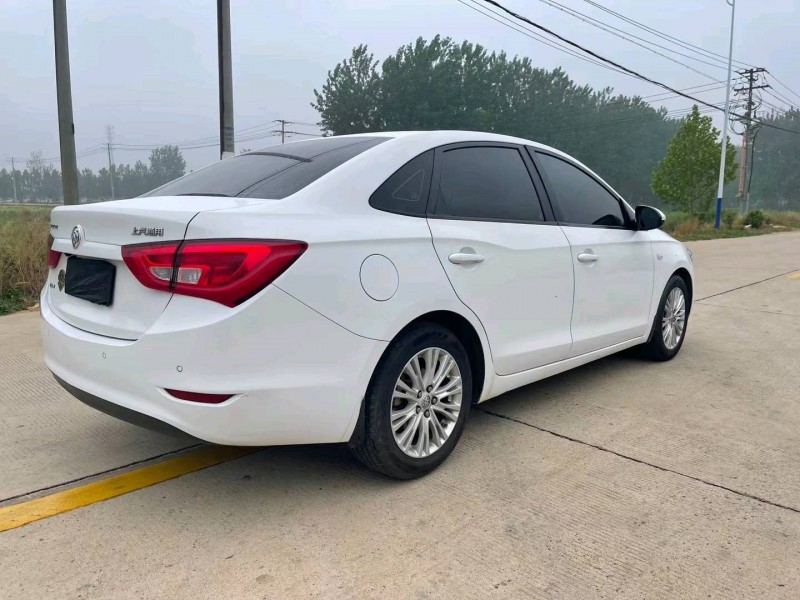 徐州16年别克英朗8