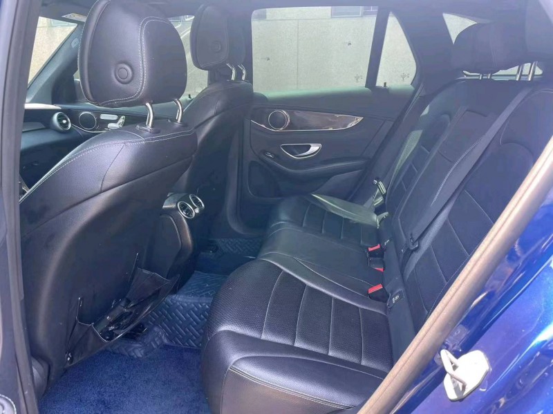 东营18年奔驰GLC8