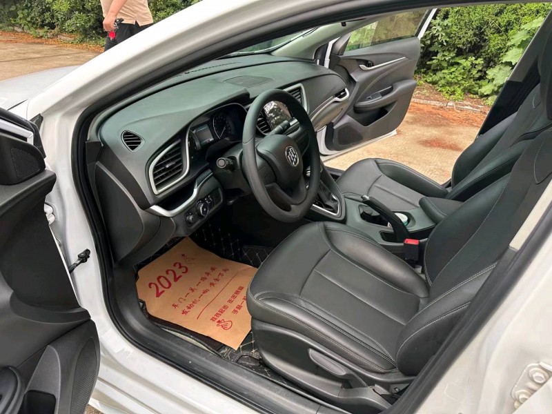 徐州20年别克英朗5