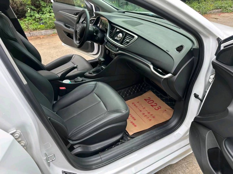 徐州20年别克英朗6