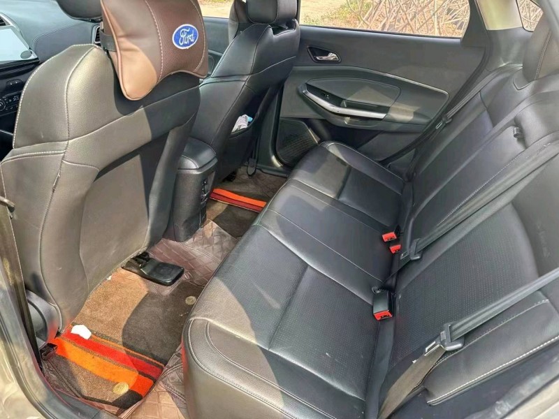 珠海17年福特福睿斯3