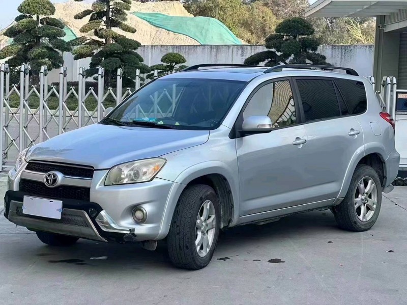 汕头12年丰田RAV4荣放1