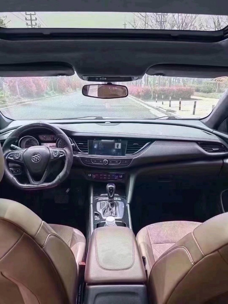 徐州19年别克君威4