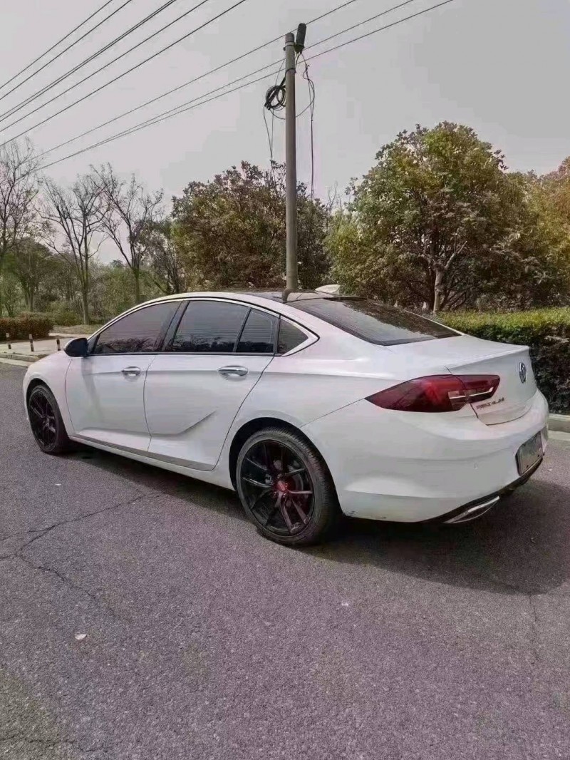 徐州19年别克君威7