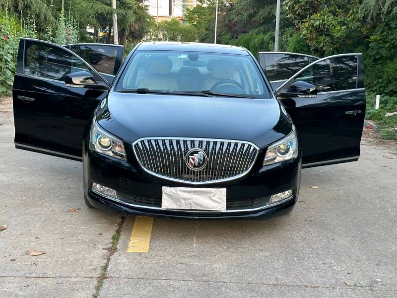 徐州15年别克君越8