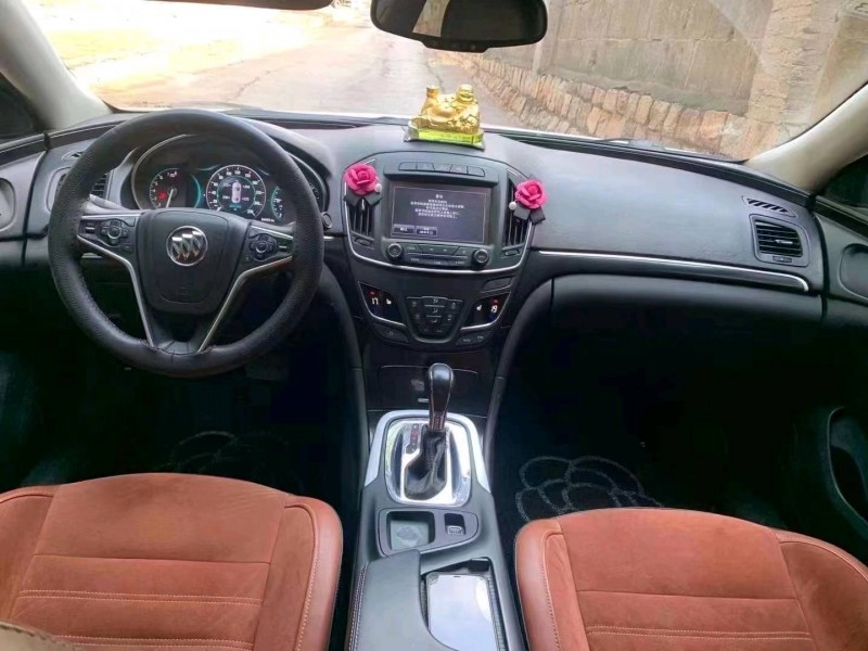 东营15年别克君威3