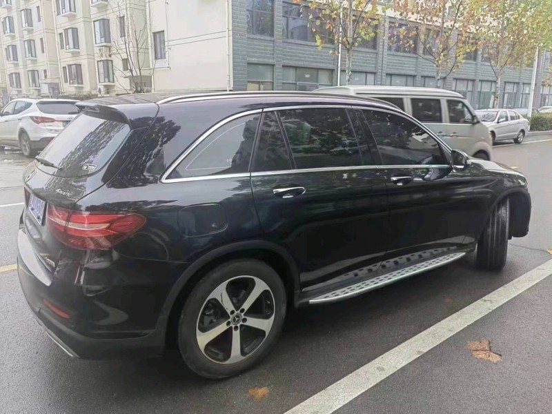 淄博19年奔驰GLC7