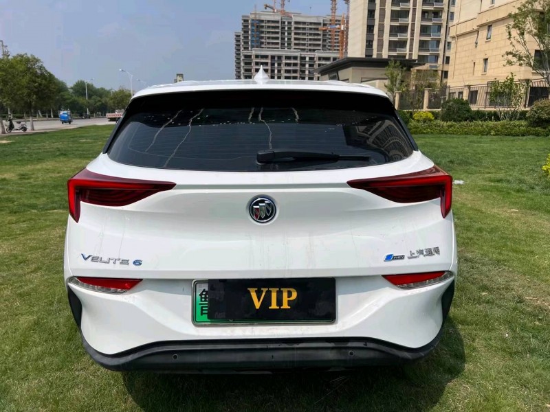 东营22年别克微蓝6