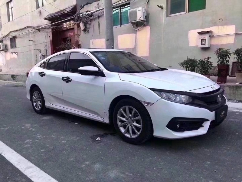 济宁18年本田思域3