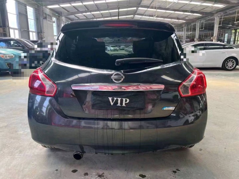 济宁14年日产骐达9