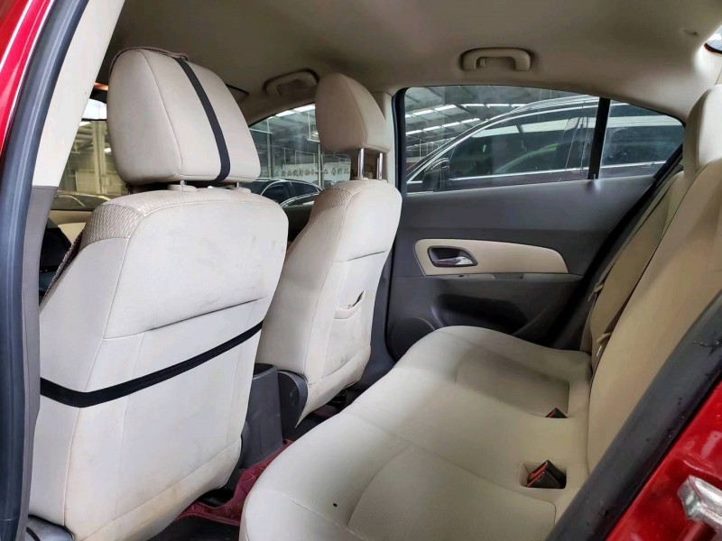 济宁16年雪佛兰科鲁兹5