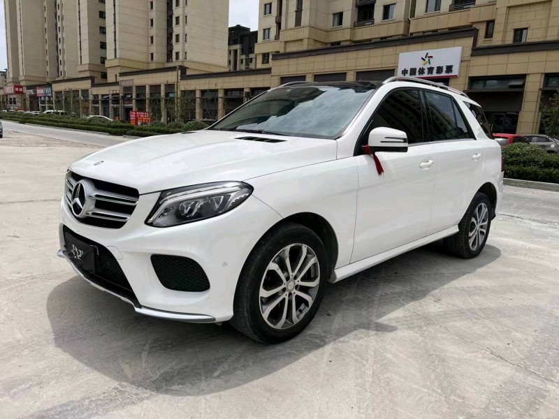 济宁15年奔驰GLE3