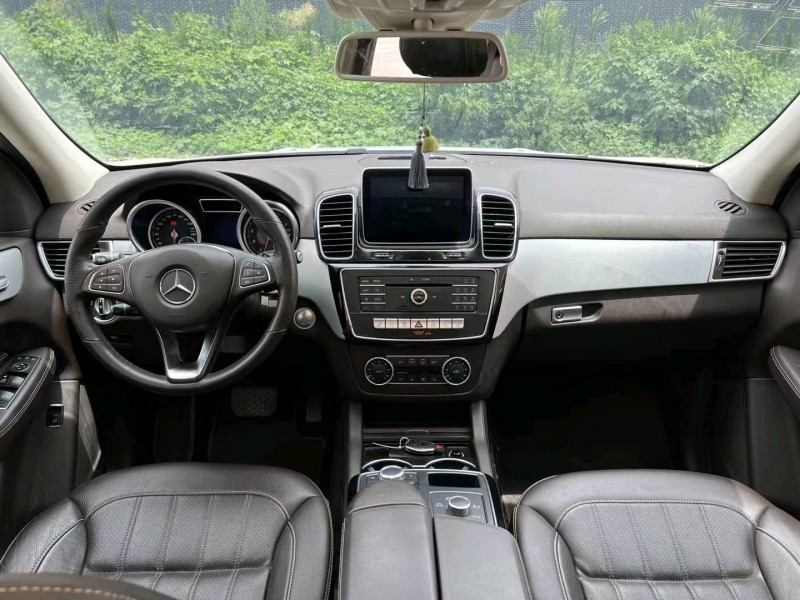 济宁15年奔驰GLE5