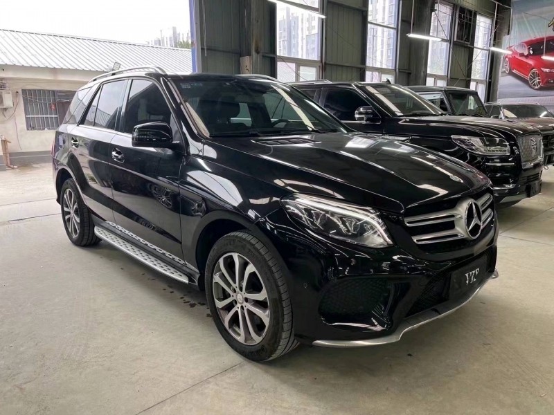 济宁17年奔驰GLE2