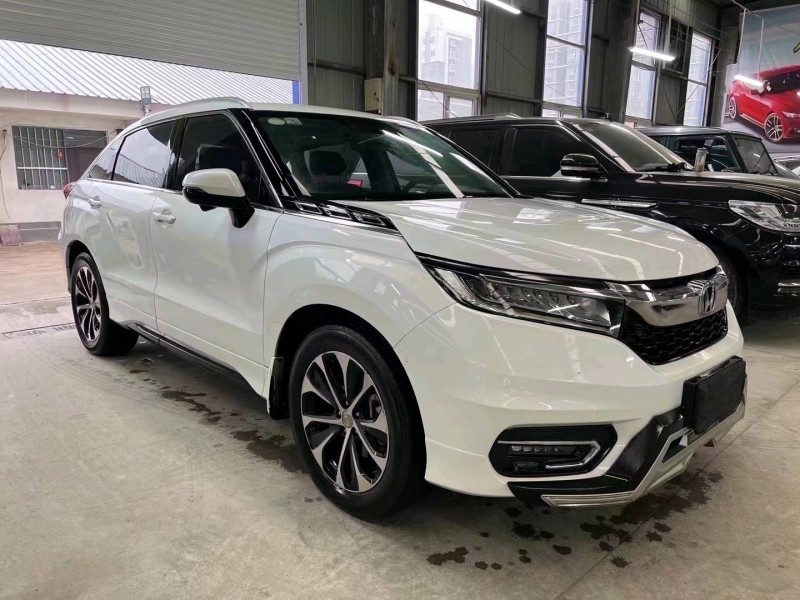 济宁18年本田冠道2