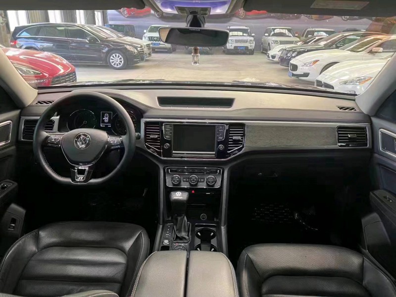 济宁17年大众途昂4