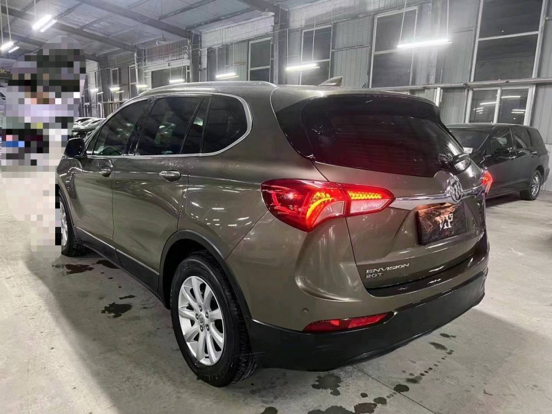 济宁19年别克昂科威8