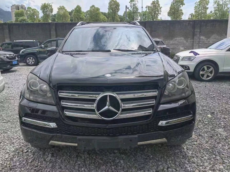 重庆12年奔驰GL1