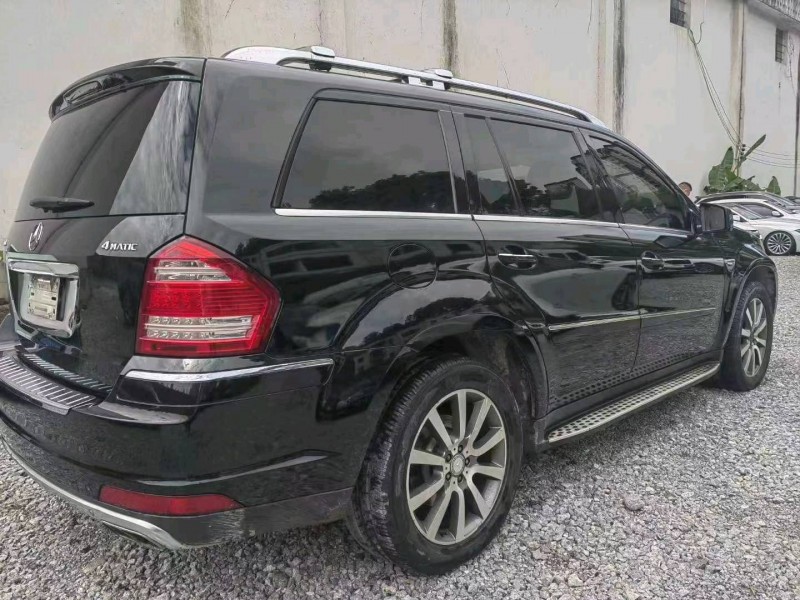 重庆12年奔驰GL7