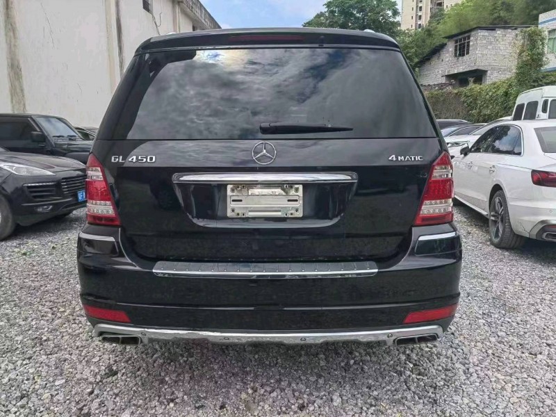 重庆12年奔驰GL9