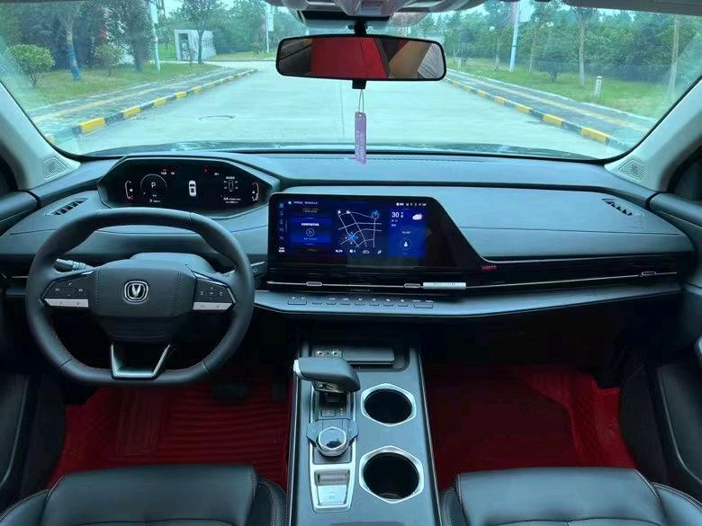 鹽城23年長安汽車CS555