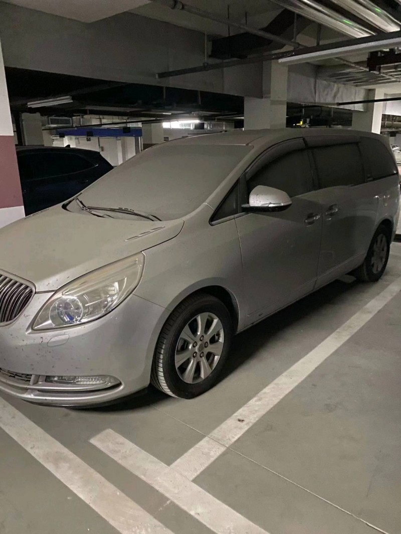 济南15年别克GL82