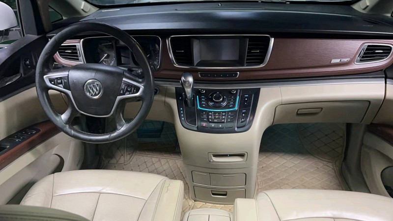 石家庄15年别克GL84