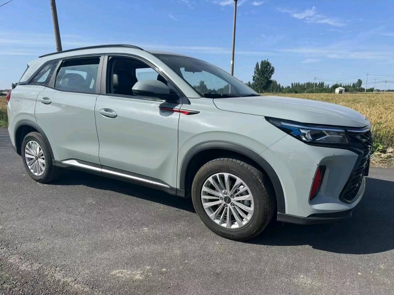 保定23年东风风光4