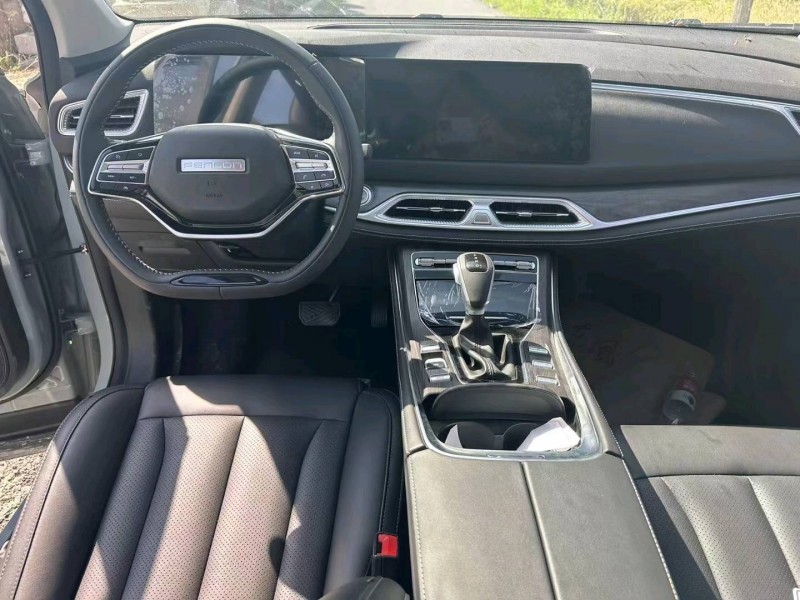 保定23年东风风光6