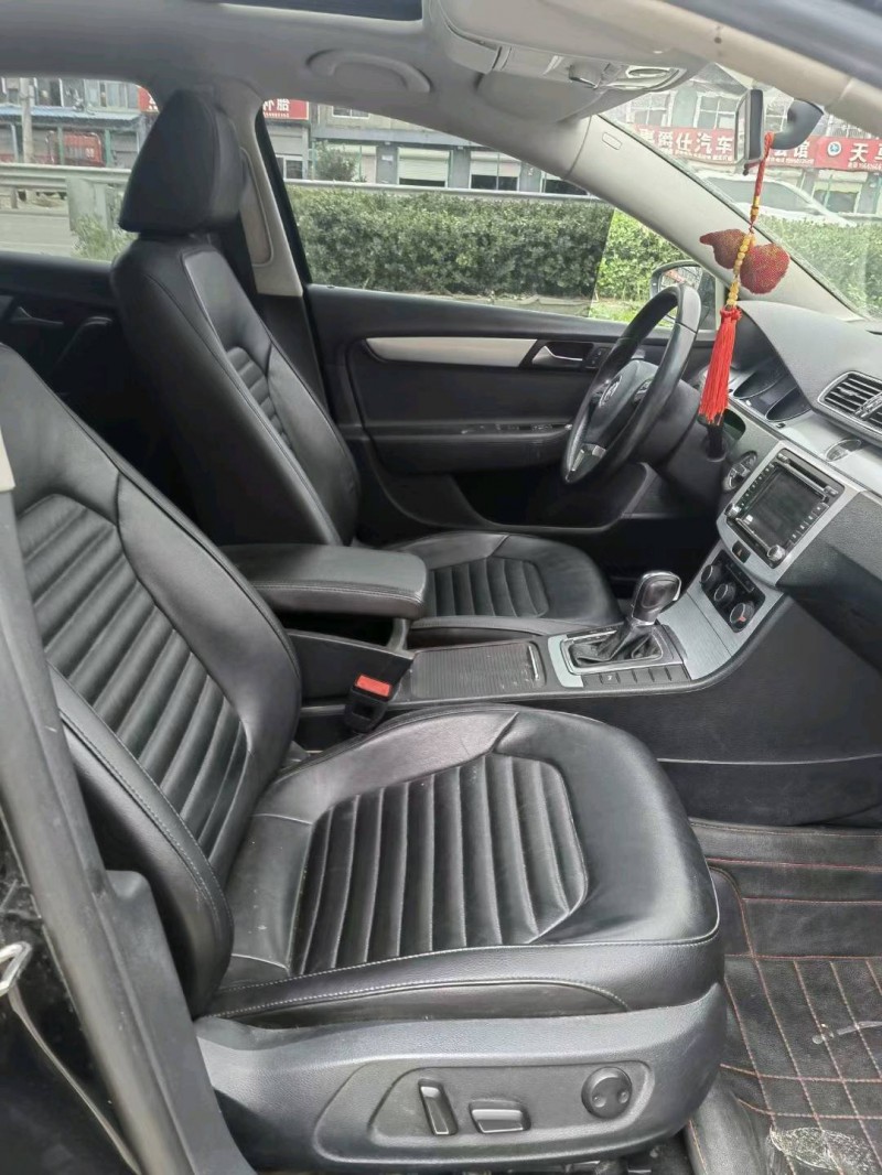 济南16年大众迈腾3