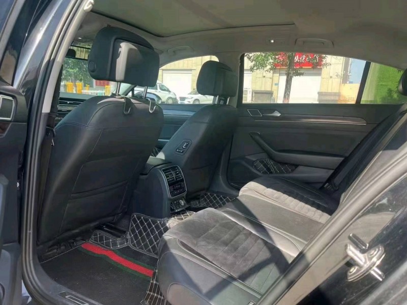 济南17年大众迈腾5