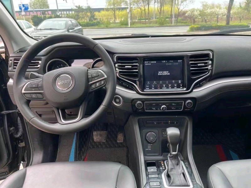 广州20年Jeep指挥官4