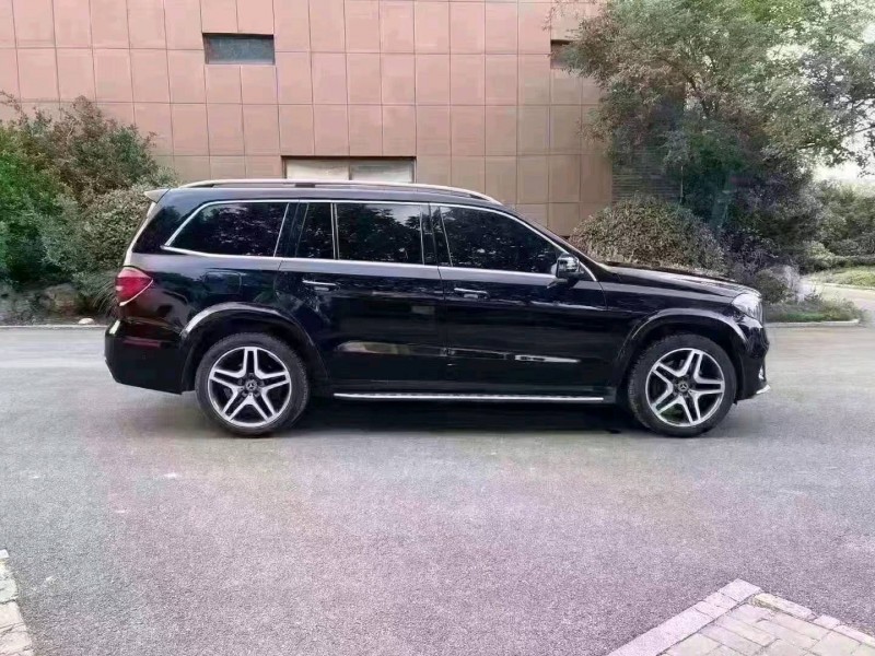 枣庄19年奔驰GLS7