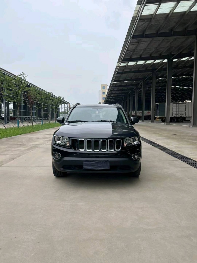 徐州14年Jeep指南者1