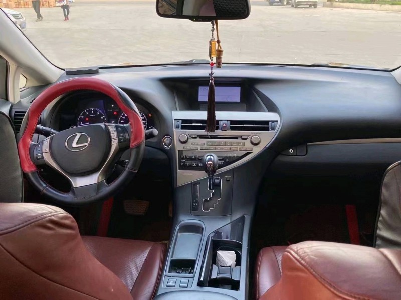 保定13年雷克萨斯RX5