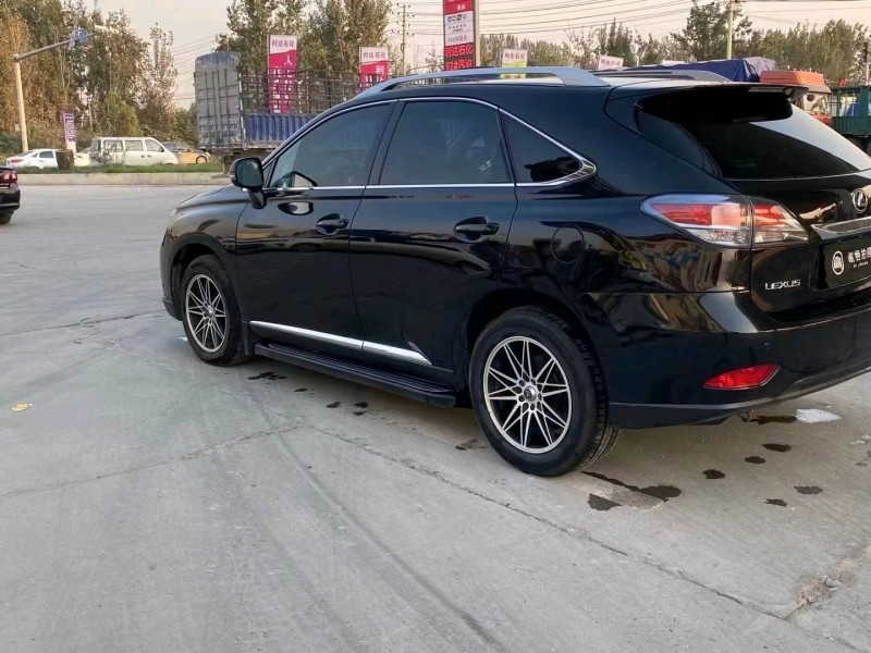 保定13年雷克萨斯RX7