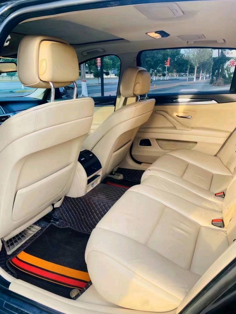 保定11年宝马5系6