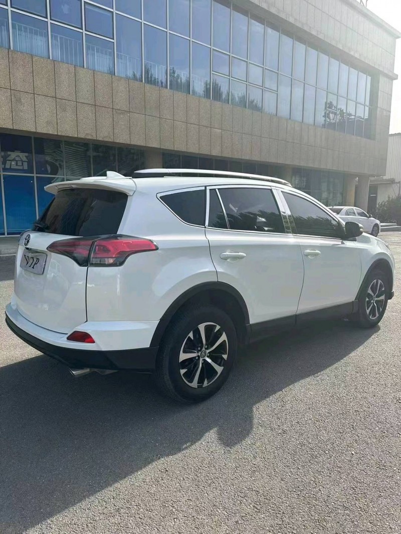 沈阳19年丰田RAV4荣放8