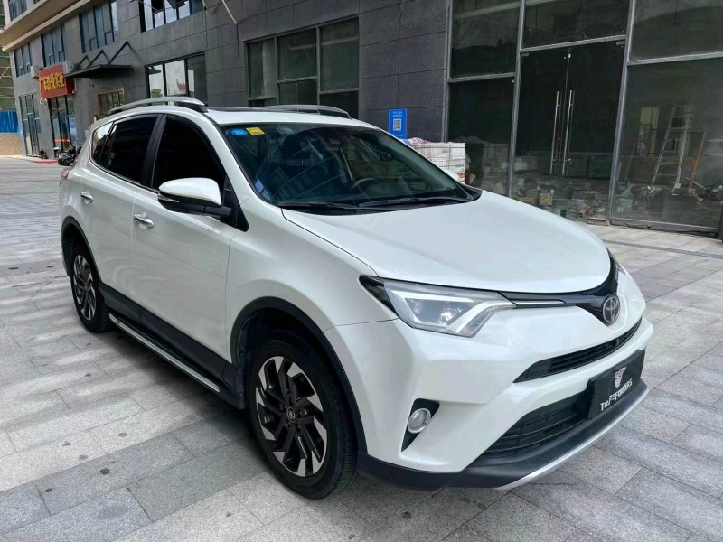石家庄19年丰田RAV45