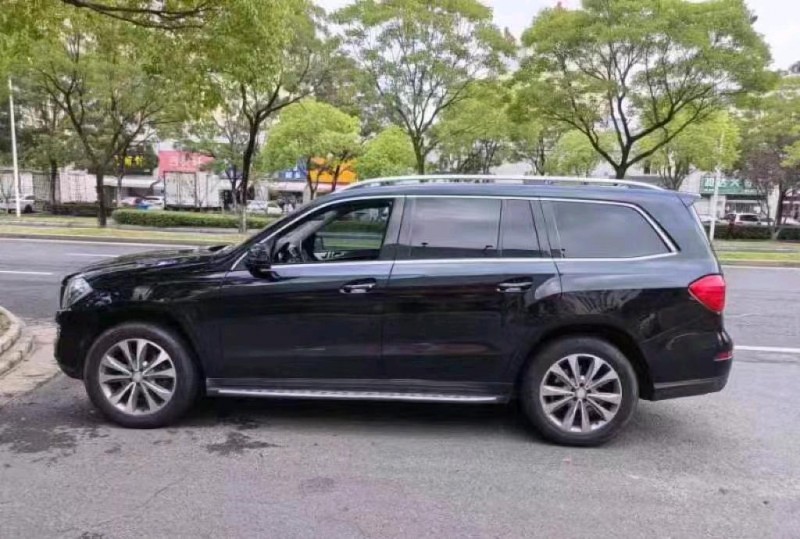 徐州14年奔驰GL3