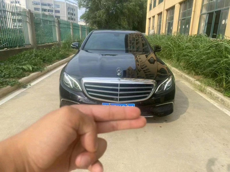 宜昌18年奔驰E1